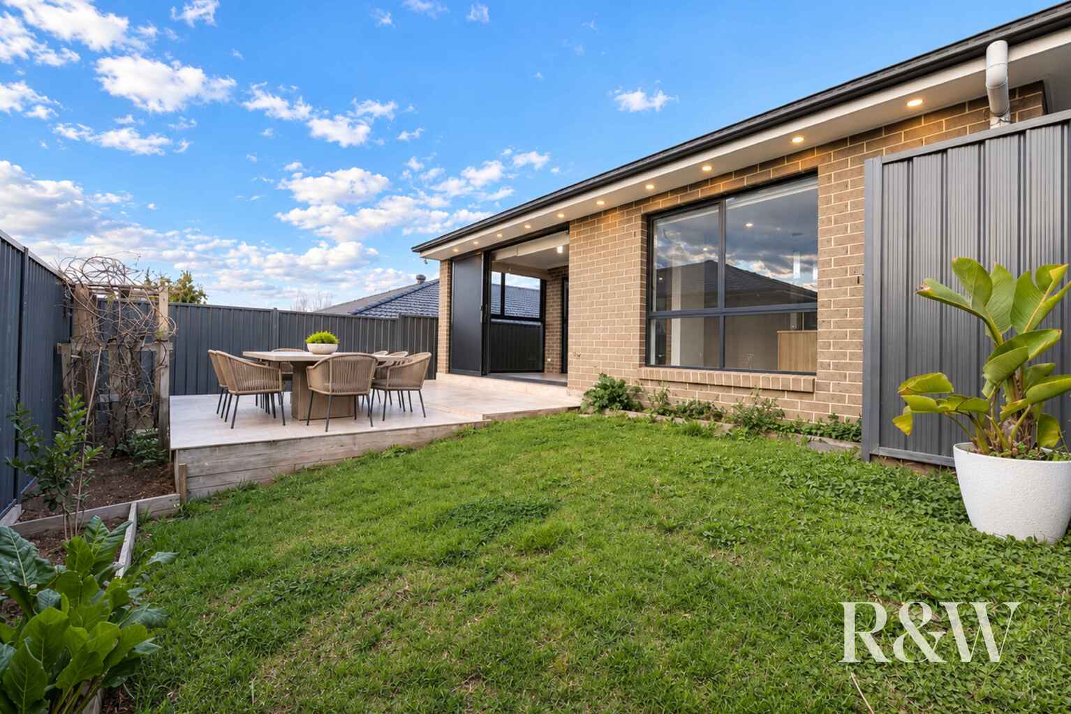25B Evans Street Oran Park 25B Evans Street Oran Park