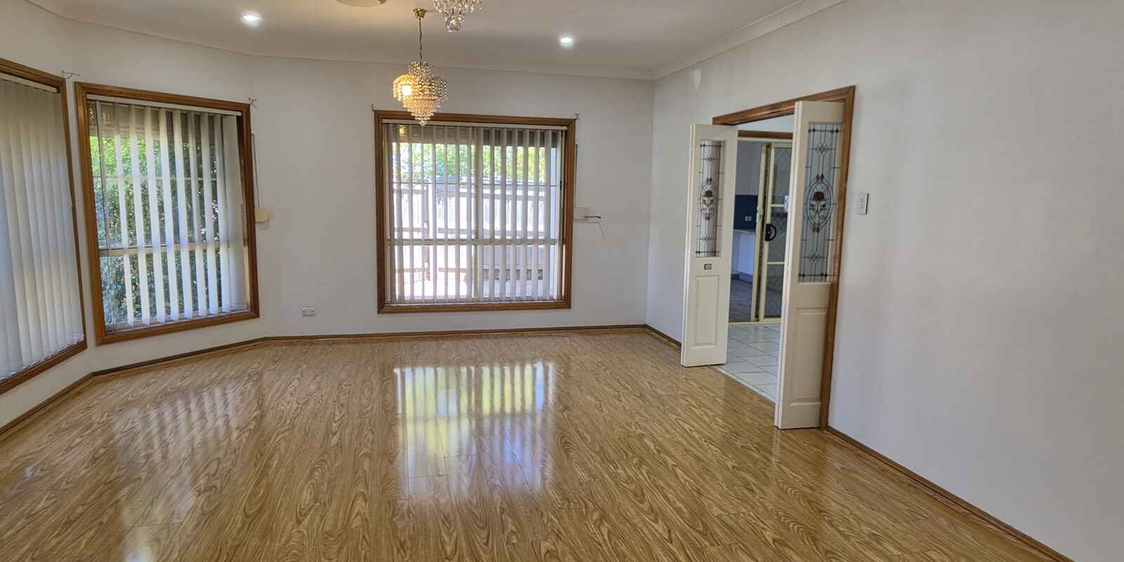 4A Tallowood Avenue Casula 4A Tallowood Avenue Casula