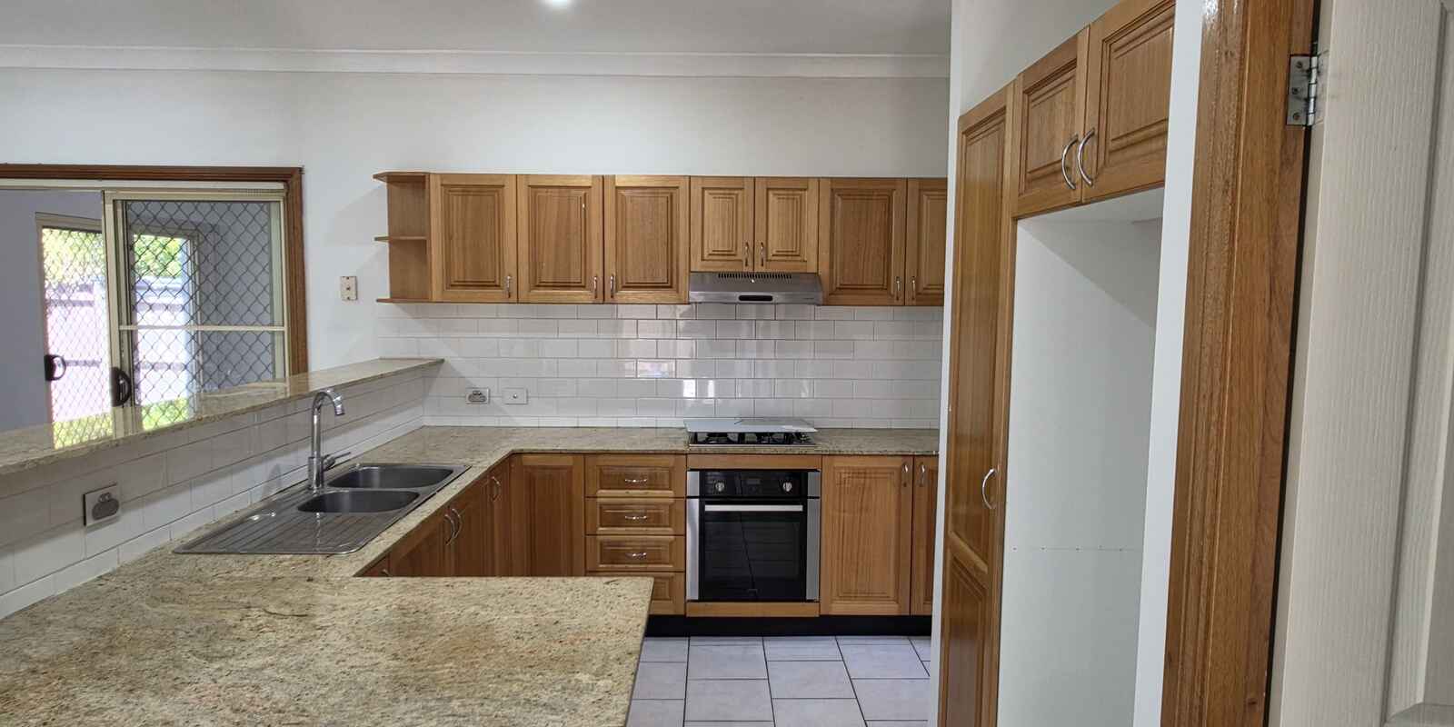4A Tallowood Avenue Casula 4A Tallowood Avenue Casula