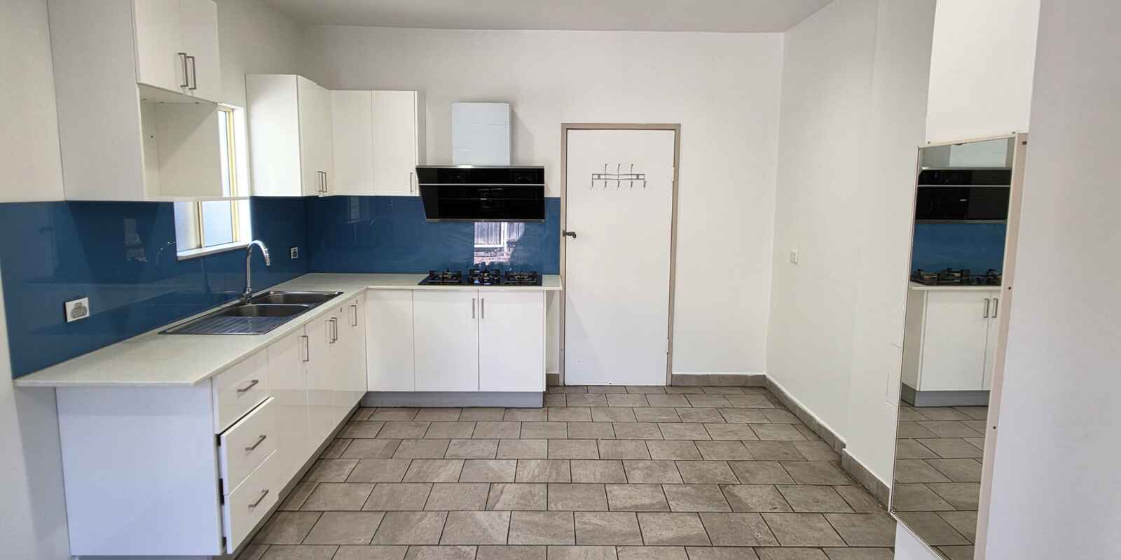 4A Tallowood Avenue Casula 4A Tallowood Avenue Casula