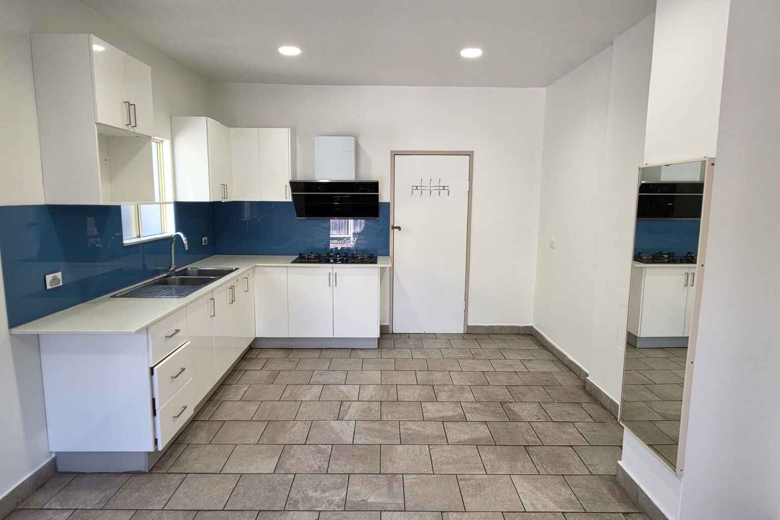 4A Tallowood Avenue Casula 4A Tallowood Avenue Casula