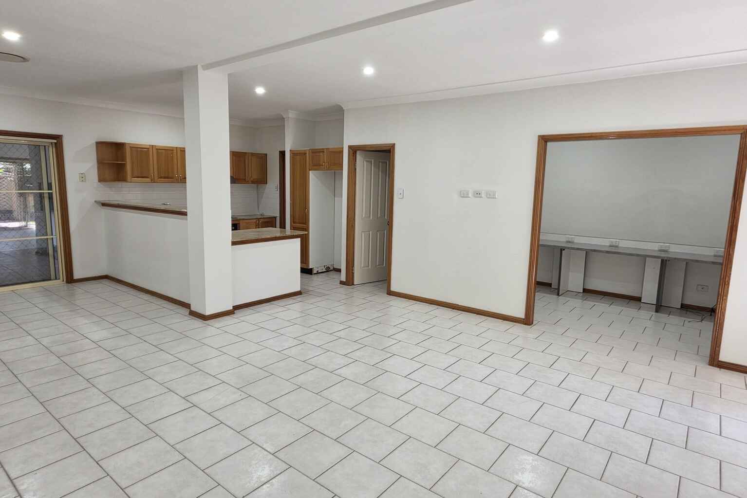 4A Tallowood Avenue Casula 4A Tallowood Avenue Casula