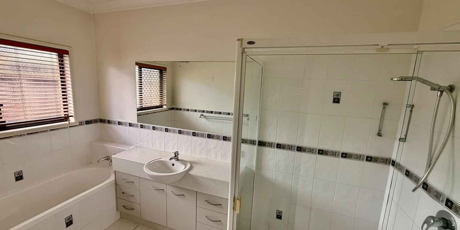 33 Fairway Court Caboolture 33 Fairway Court Caboolture