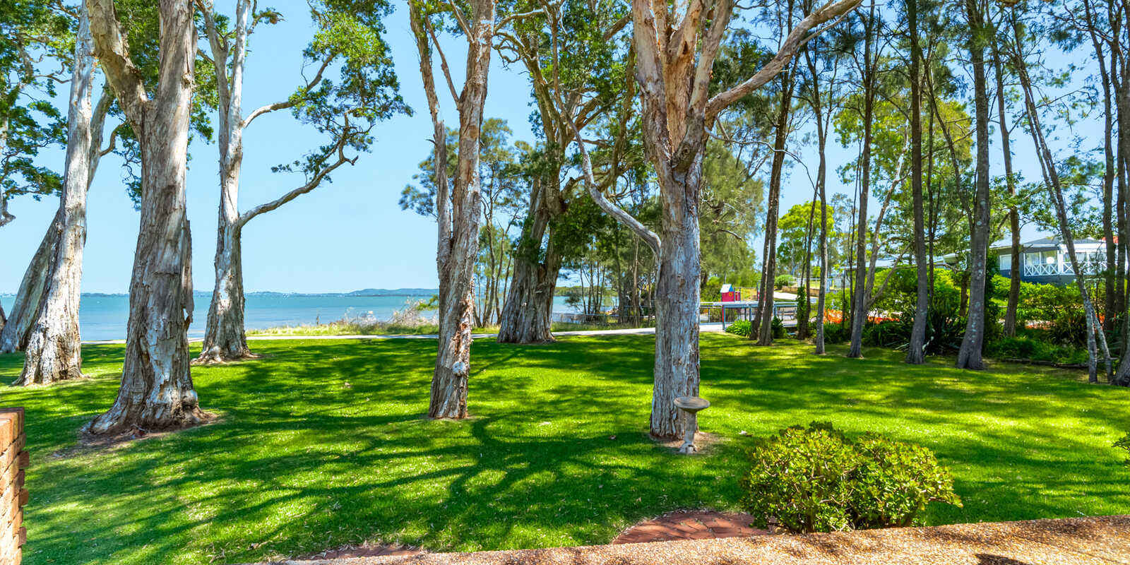 284 Tuggerawong Road Tuggerawong