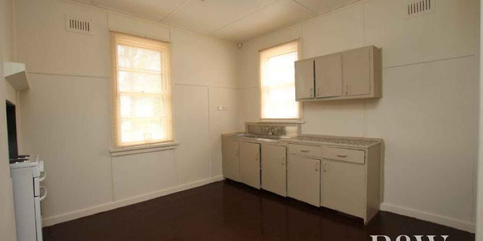 9 Griffiths Street North St Marys