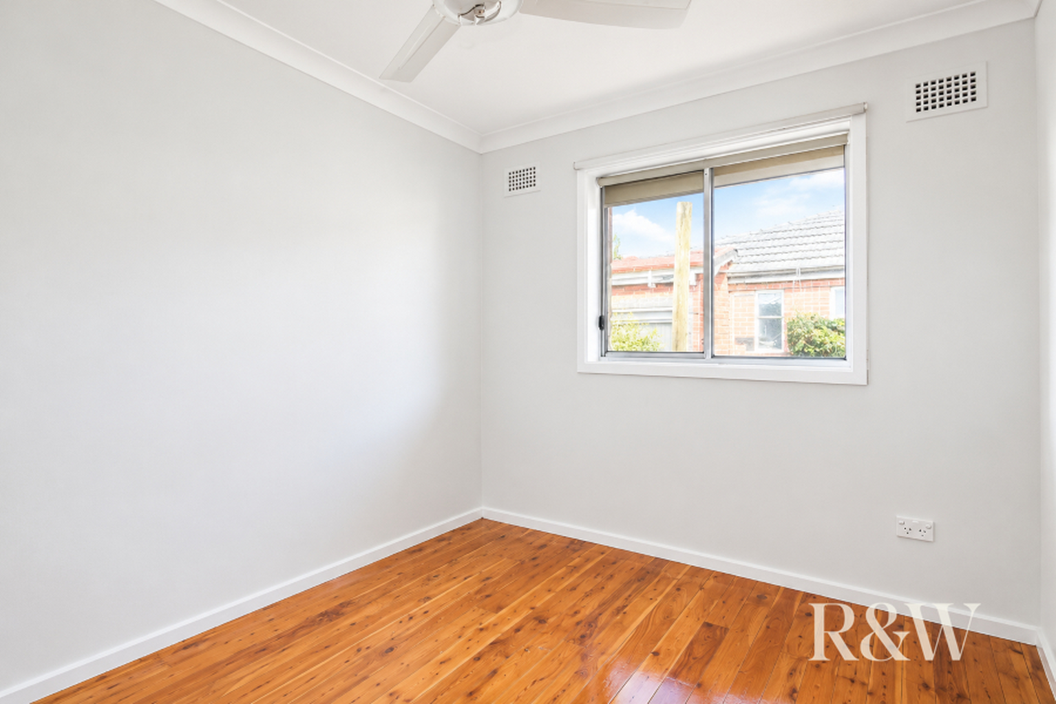 25 Sheba Crescent South Penrith