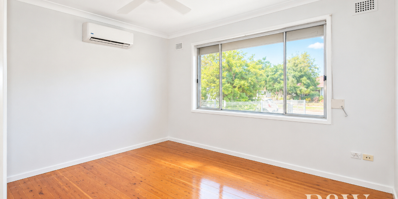 25 Sheba Crescent South Penrith
