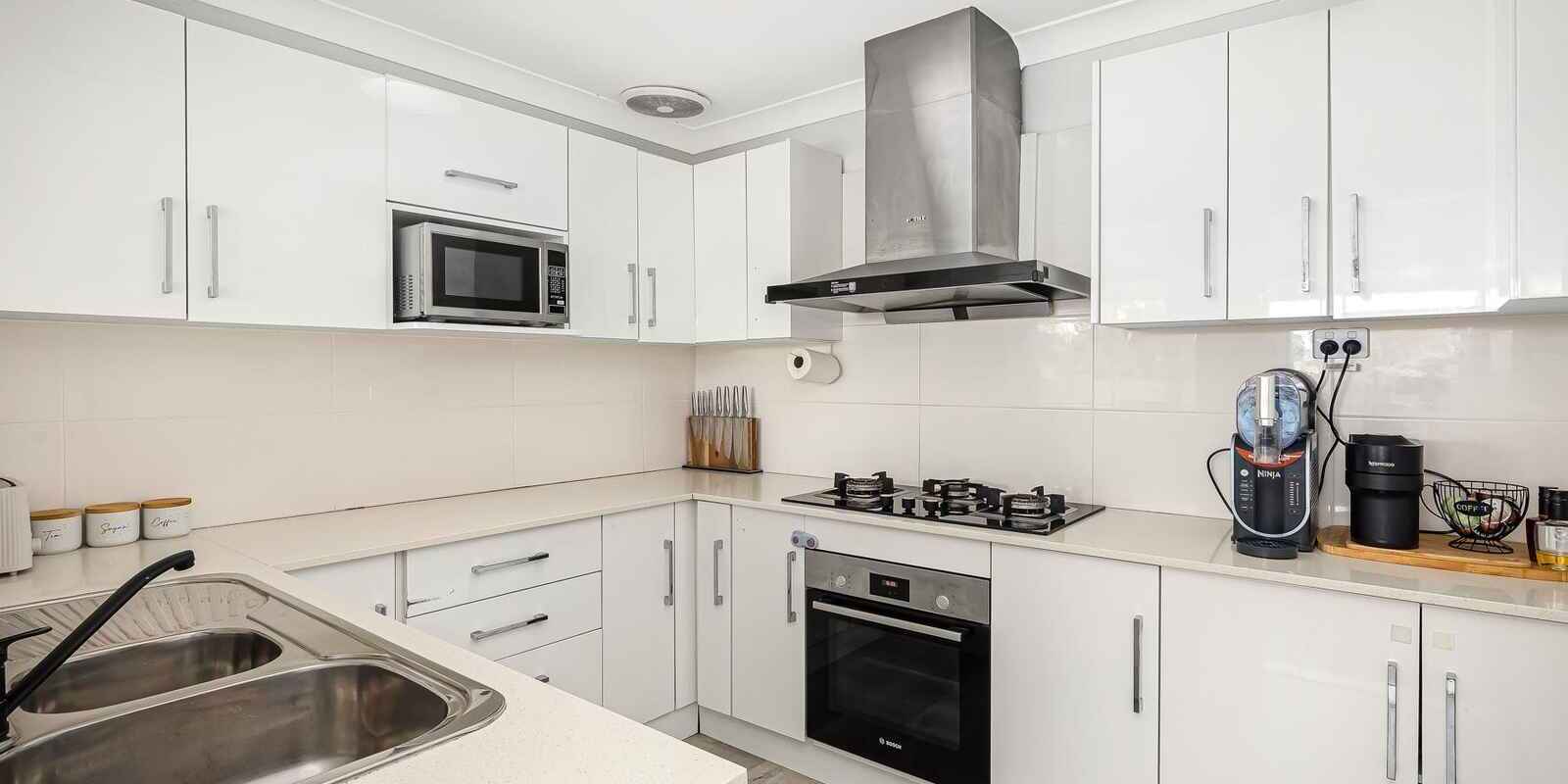 32 Endeavour Avenue St Clair 32 Endeavour Avenue St Clair