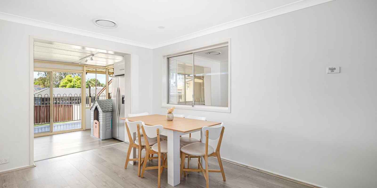 32 Endeavour Avenue St Clair 32 Endeavour Avenue St Clair