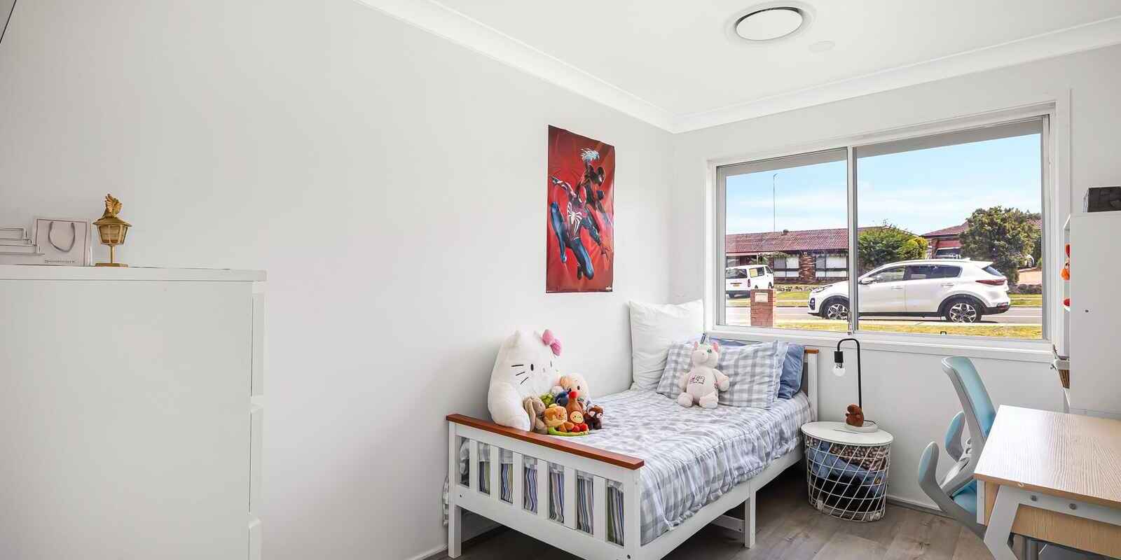 32 Endeavour Avenue St Clair 32 Endeavour Avenue St Clair