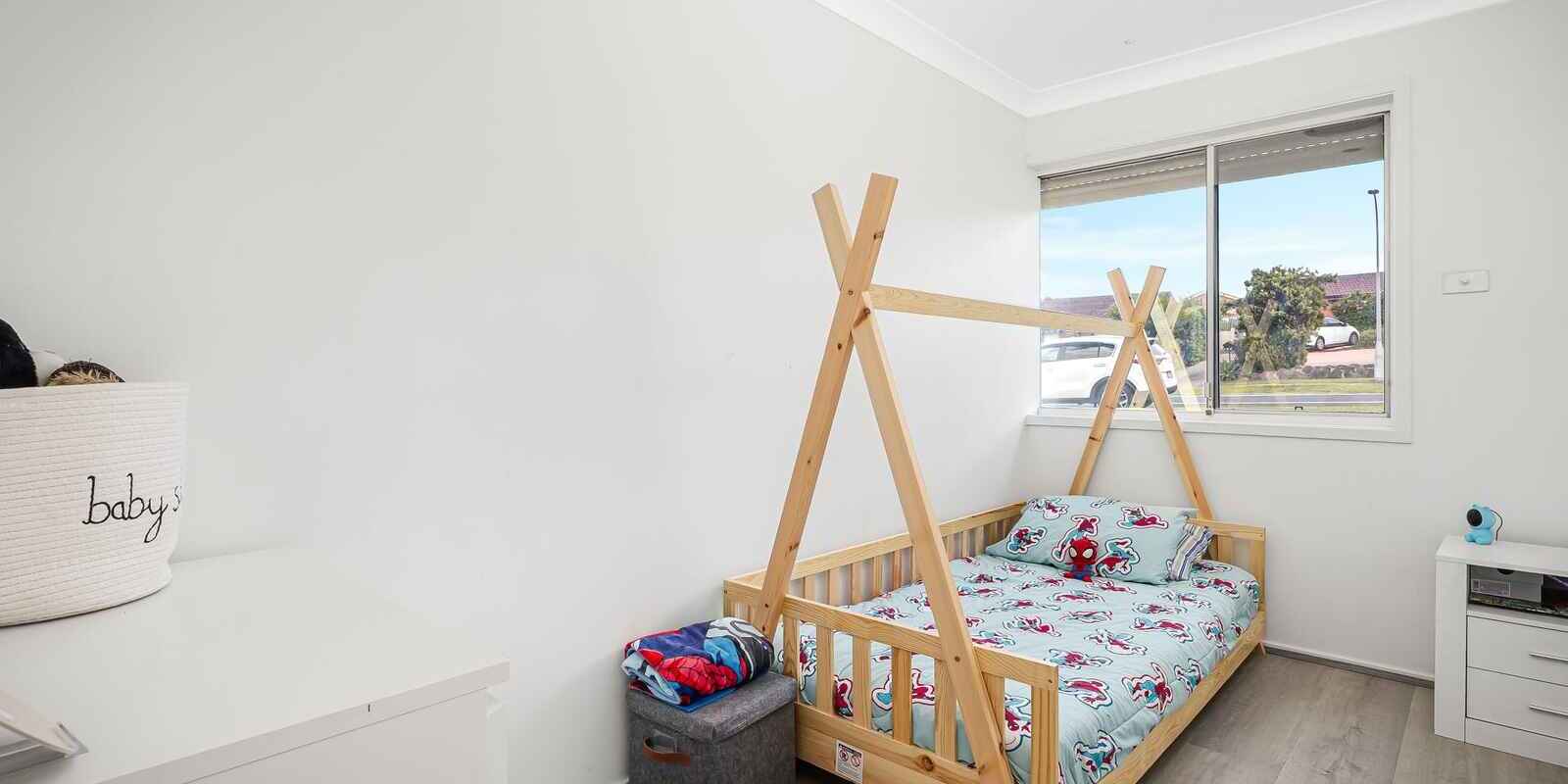 32 Endeavour Avenue St Clair 32 Endeavour Avenue St Clair