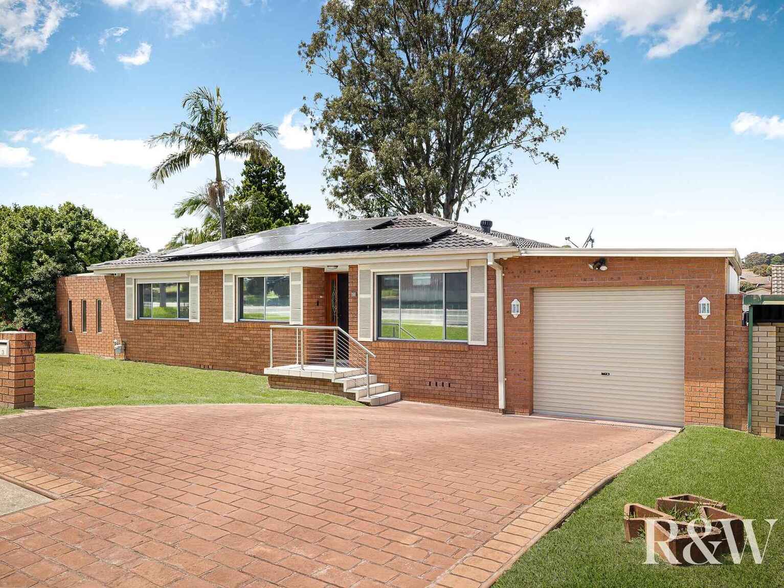 32 Endeavour Avenue St Clair 32 Endeavour Avenue St Clair