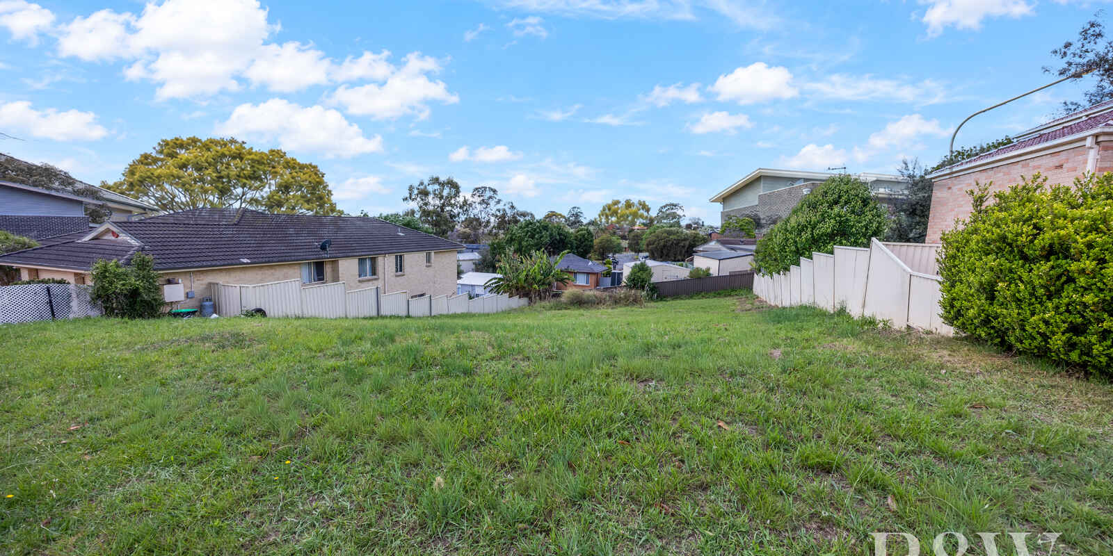 137 ENGLORIE PARK DRIVE Glen Alpine 137 ENGLORIE PARK DRIVE Glen Alpine
