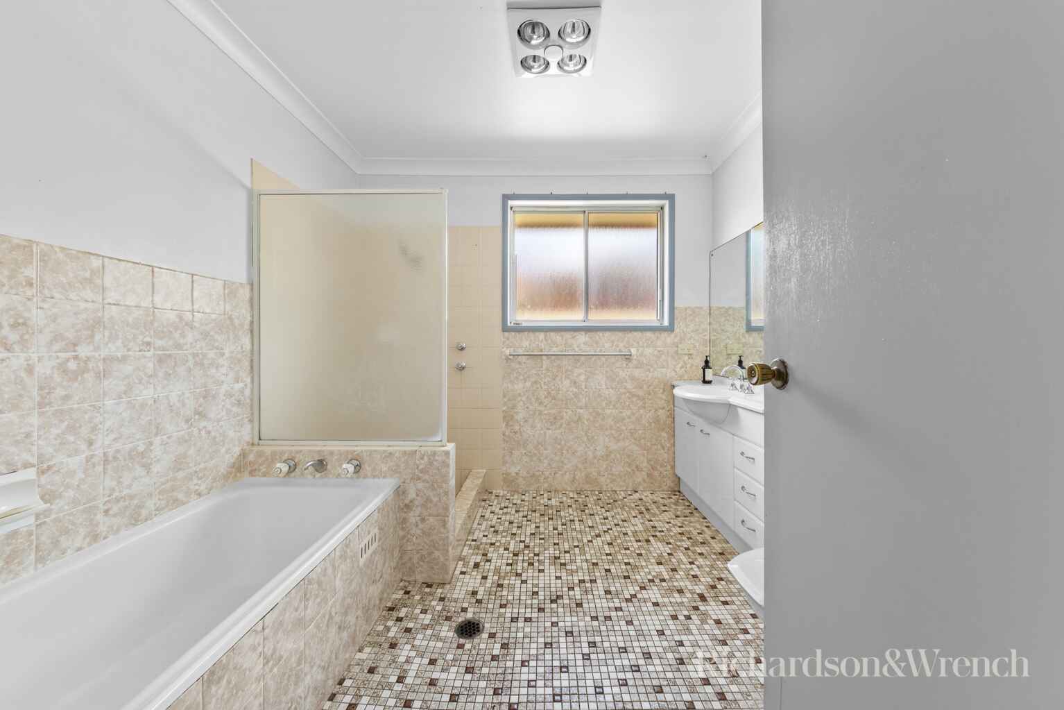 4 Lovell Road Umina Beach