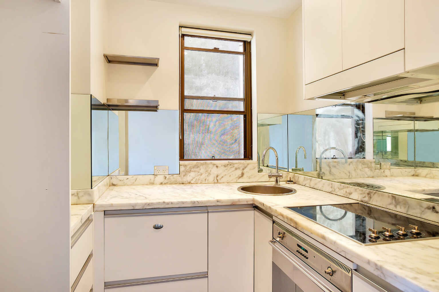 305/10b Challis Avenue Potts Point