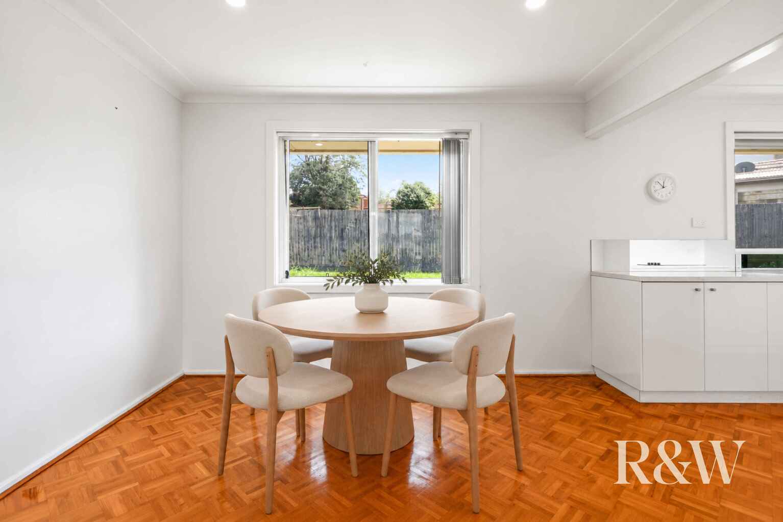 9 MURRAY STREET Campbelltown