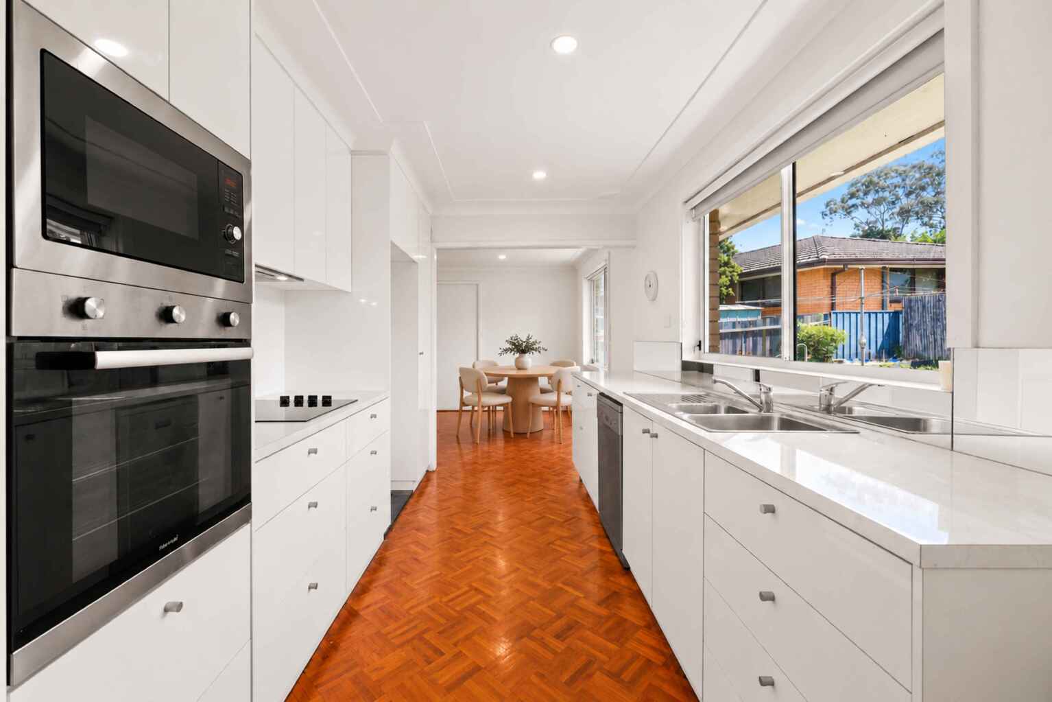 9 MURRAY STREET Campbelltown