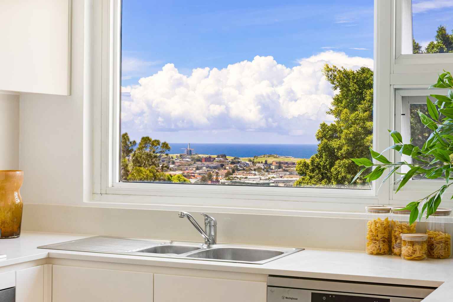 51/16 Ocean St Street Bondi