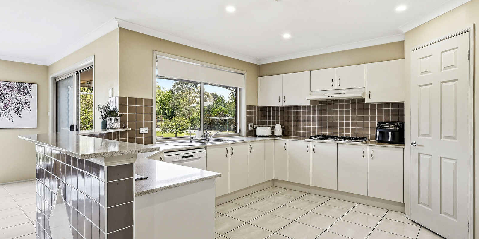 27 Woodside Drive Moss Vale