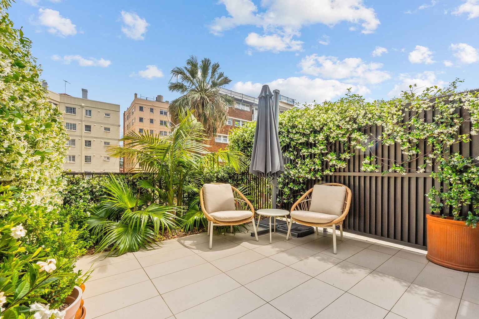 32B/100 Elizabeth Bay Road Elizabeth Bay