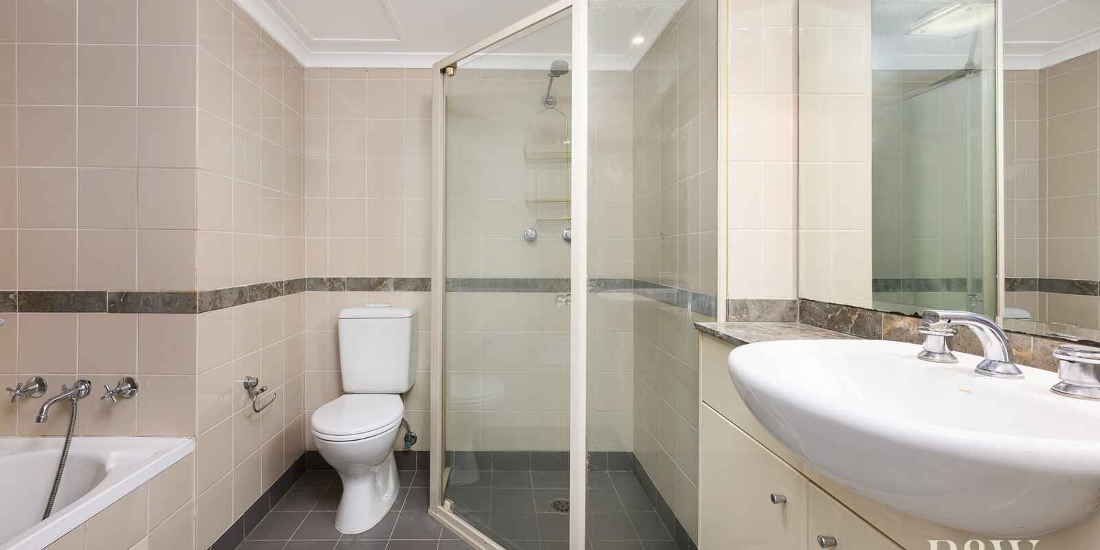 13/96 Alfred Street Milsons Point