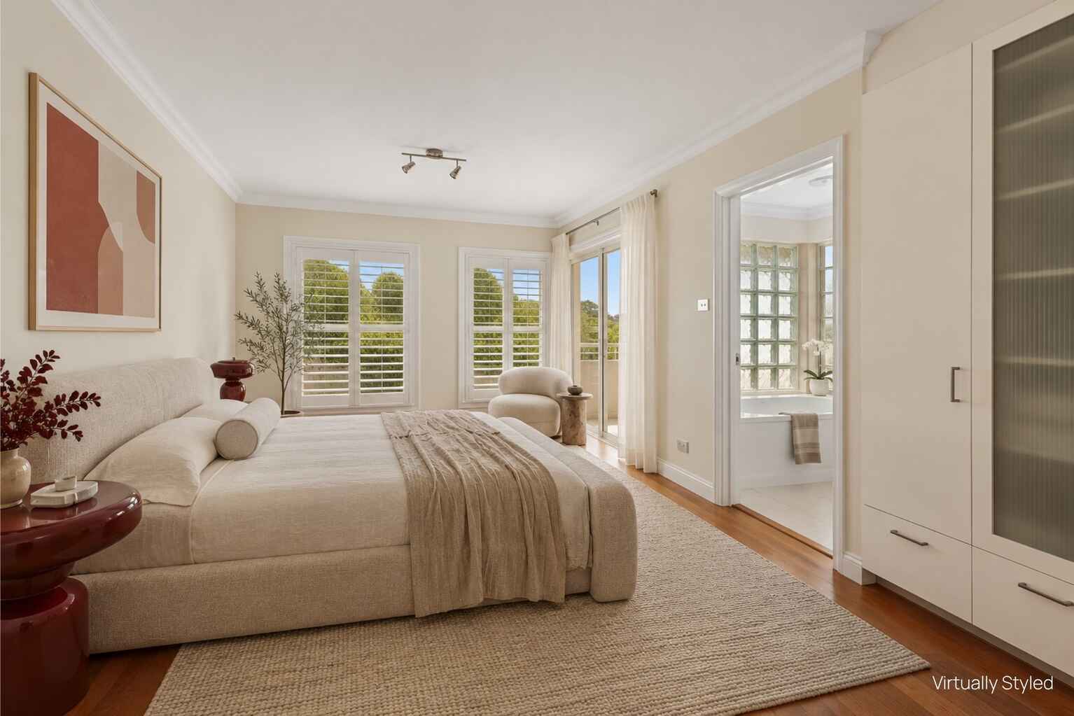 2/4 Albemarle Avenue Rose Bay