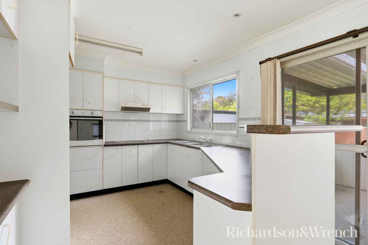 54 Bluefish Crescent Tascott 54 Bluefish Crescent Tascott