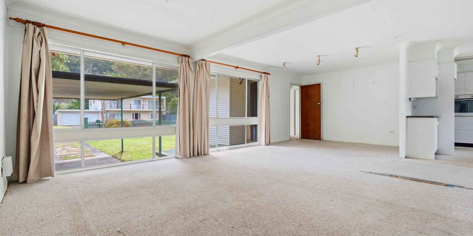 54 Bluefish Crescent Tascott 54 Bluefish Crescent Tascott