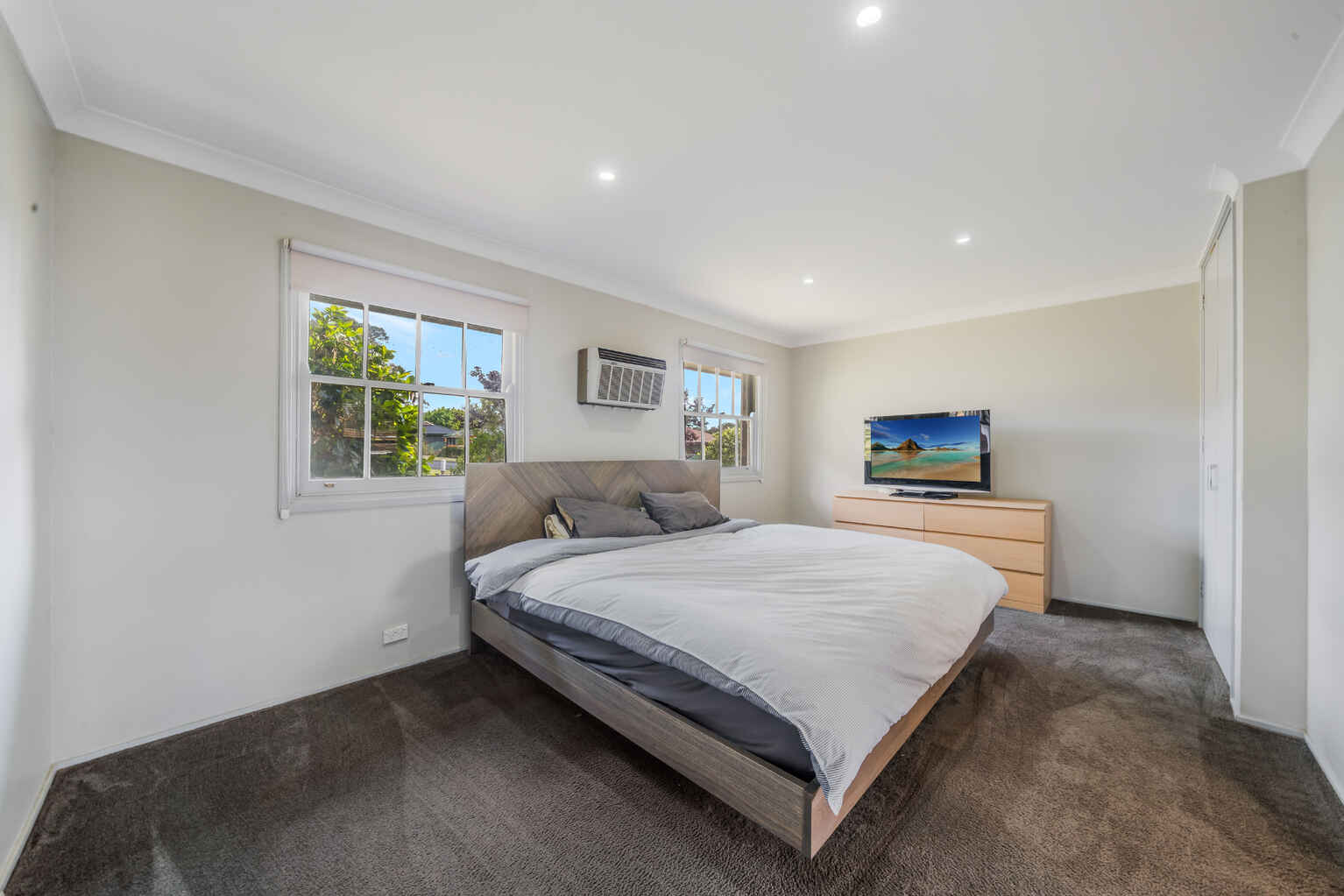 4 Blackbutt Avenue Bradbury