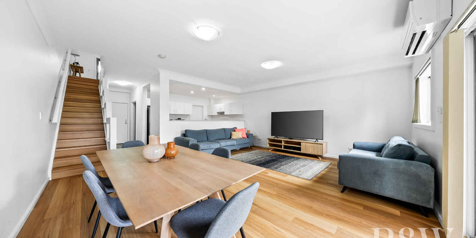 49/17 POPLAR CRESCENT Bradbury 49/17 POPLAR CRESCENT Bradbury