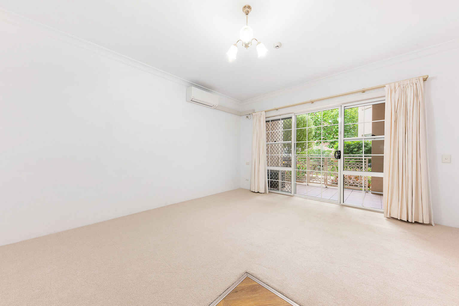 59/244 Mowbray Road Chatswood