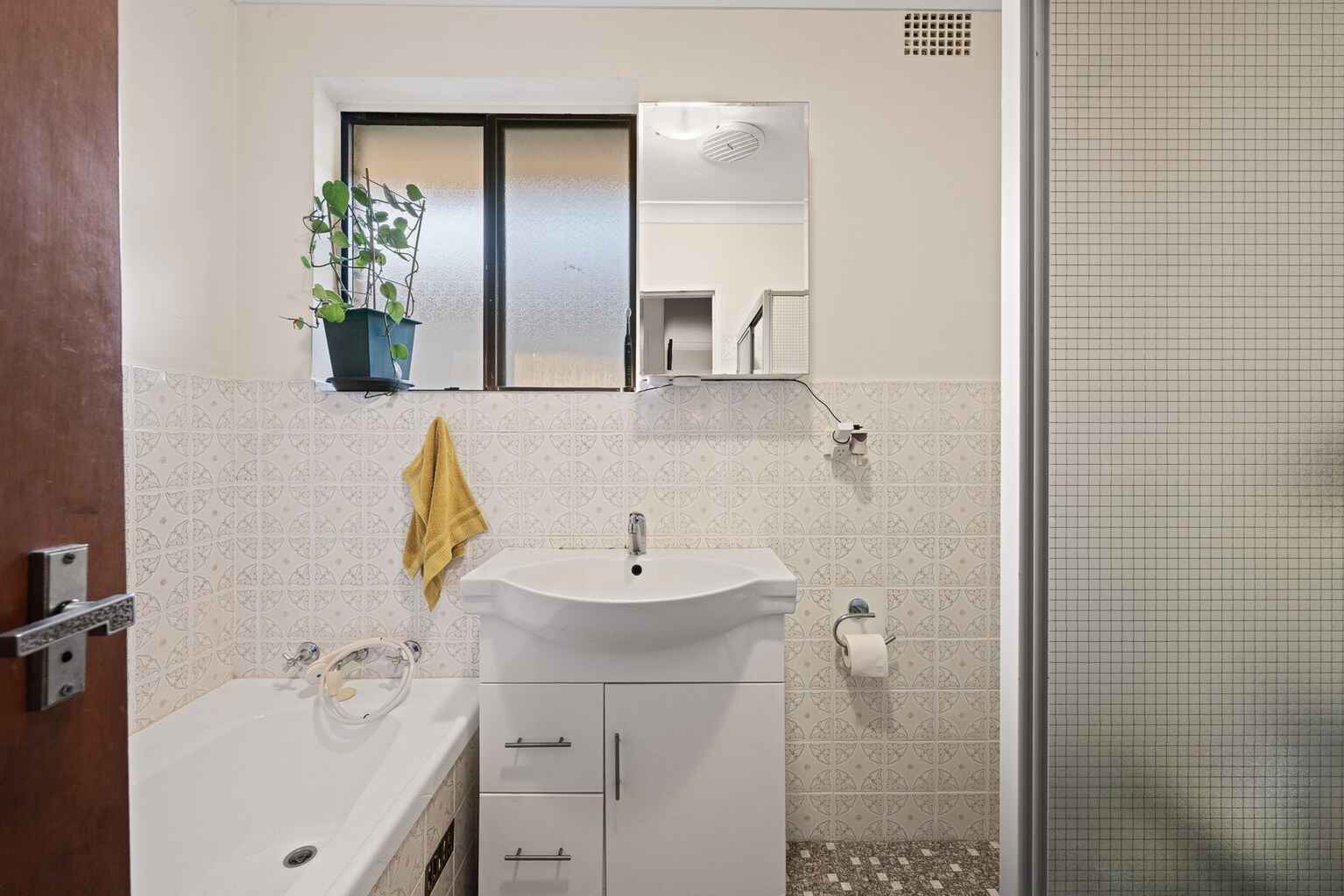 11/22 Terrace Road Dulwich Hill