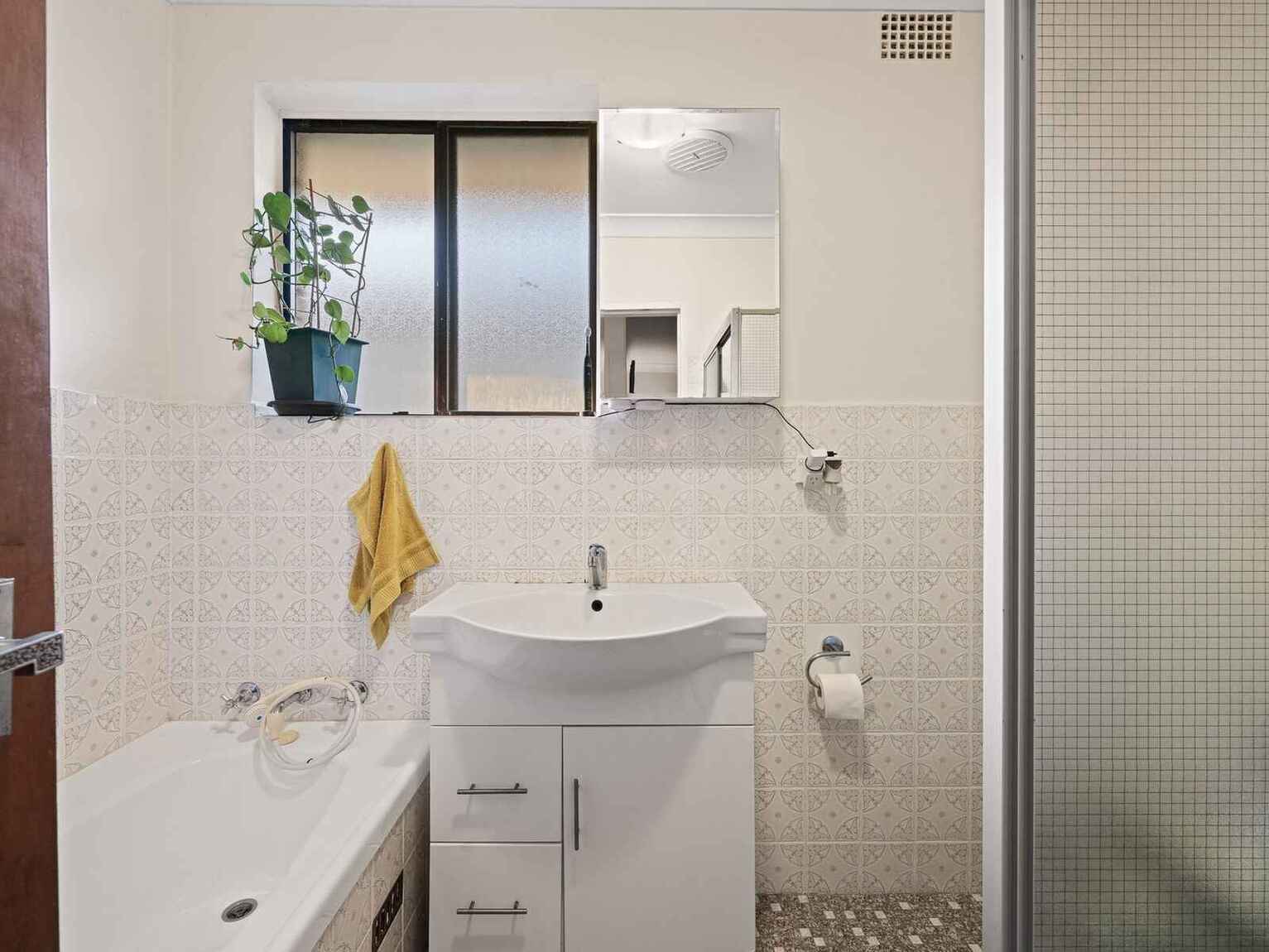 11/22 Terrace Road Dulwich Hill