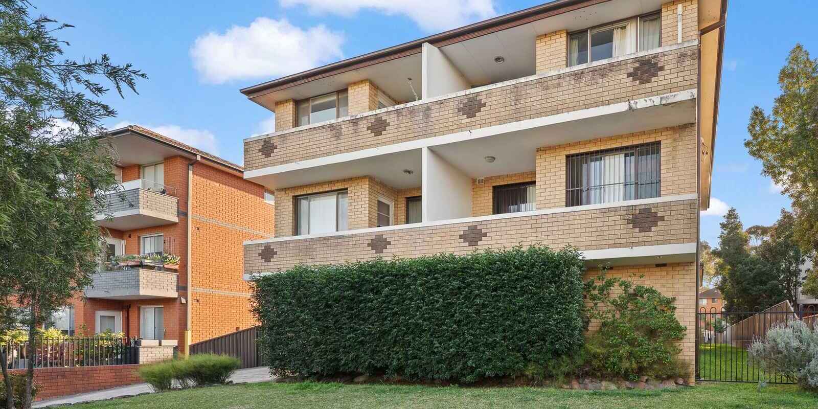 11/22 Terrace Road Dulwich Hill