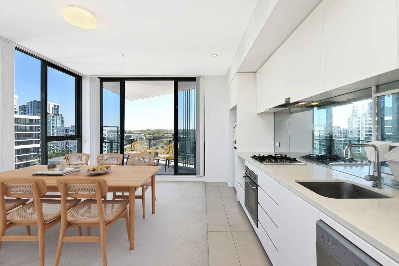 906/16 Brodie Spark Drive Wolli Creek 906/16 Brodie Spark Drive Wolli Creek