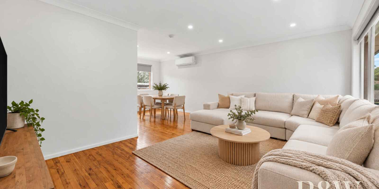 32 POPLAR CRESCENT Bradbury 32 POPLAR CRESCENT Bradbury