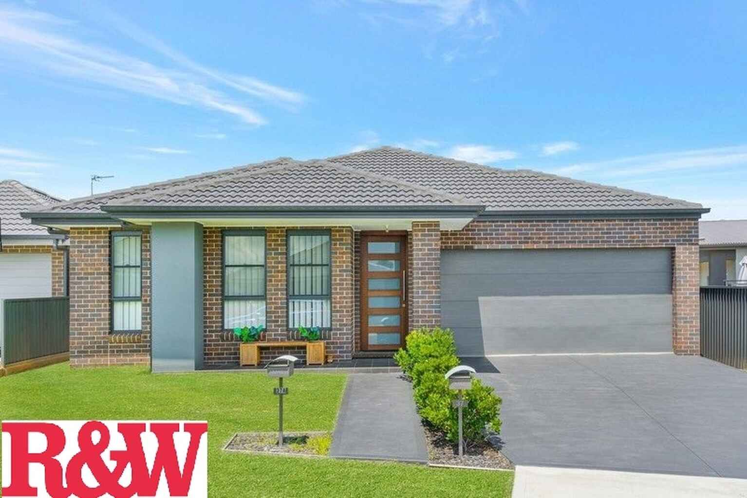 37 Mooney Street Spring Farm 37 Mooney Street Spring Farm