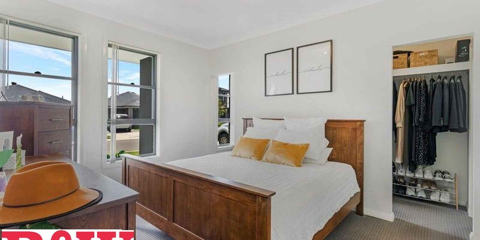 37 Mooney Street Spring Farm 37 Mooney Street Spring Farm