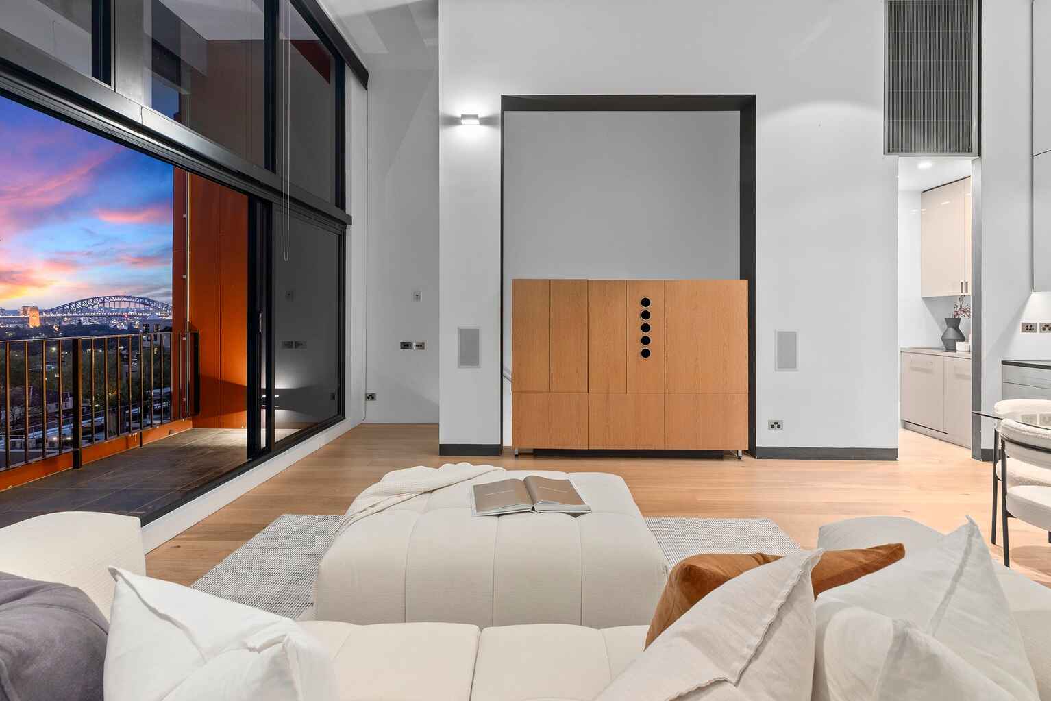 706/50 Macleay Street Potts Point 706/50 Macleay Street Potts Point