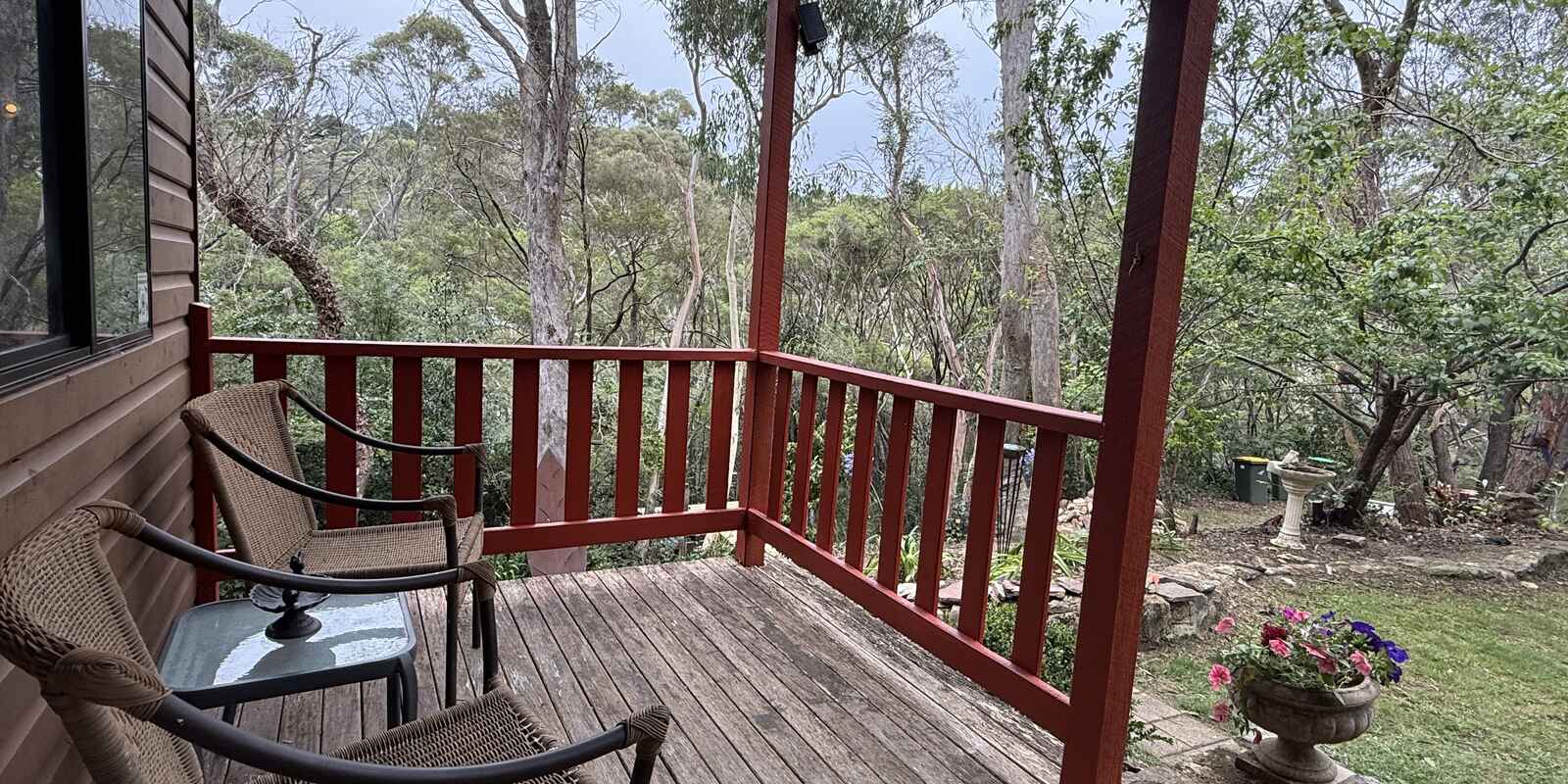 8 MINYAGO STREET Blackheath
