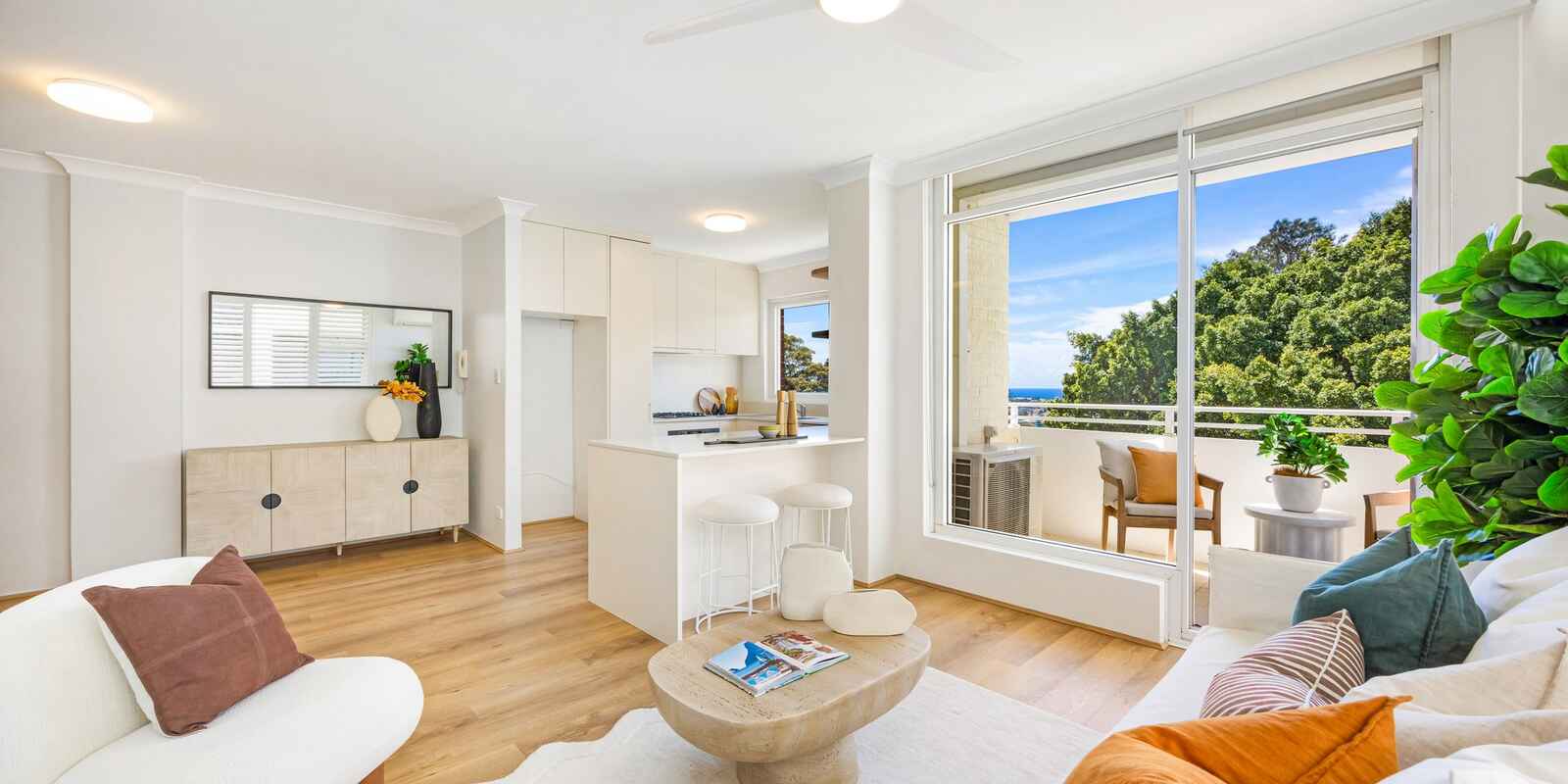 51/16 Ocean Street Bondi 51/16 Ocean Street Bondi