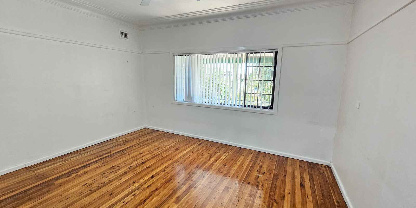 6  Alexander Street Smithfield