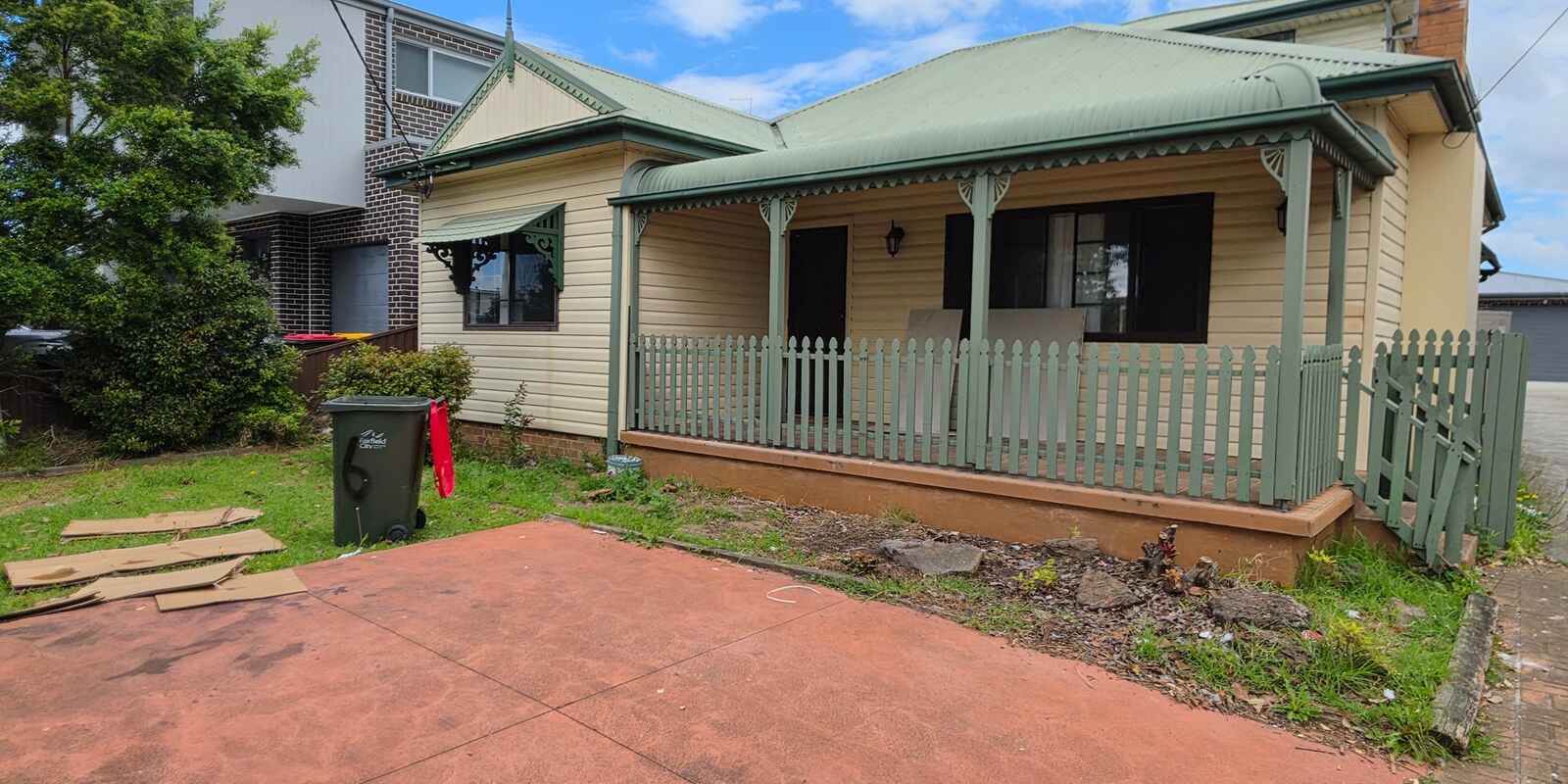 6  Alexander Street Smithfield
