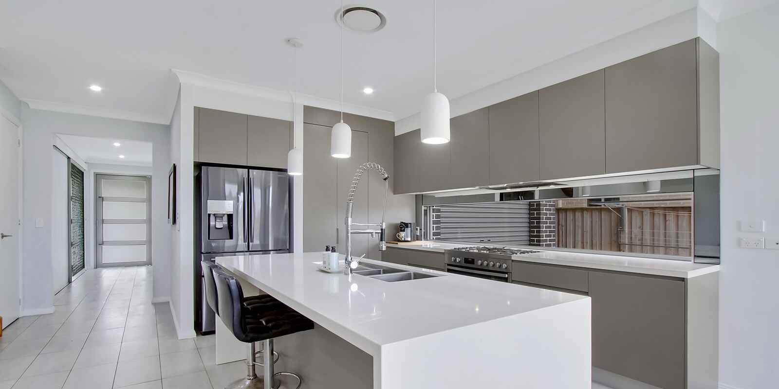 8 Aspect Crescent Colebee