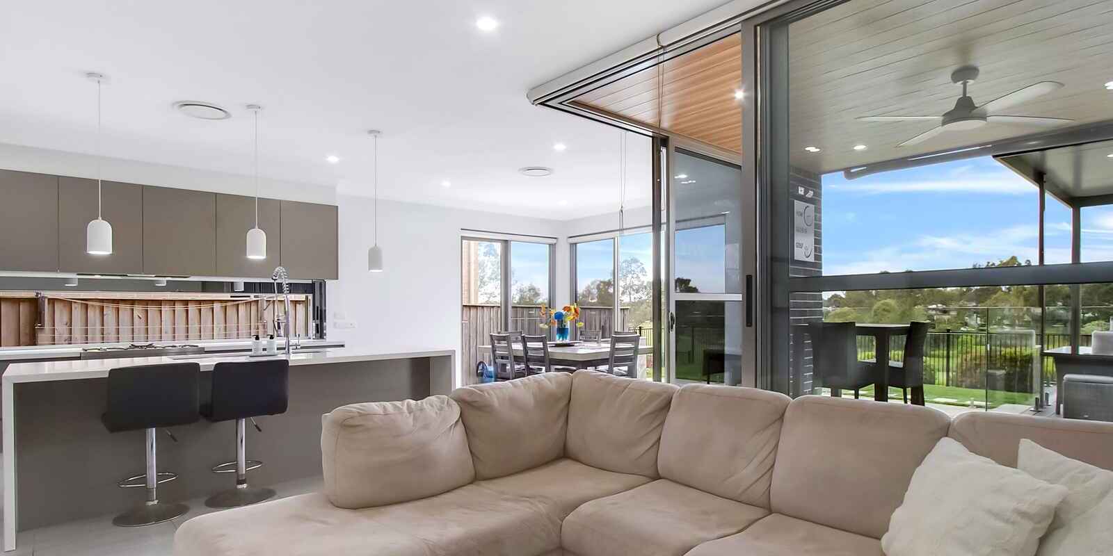 8 Aspect Crescent Colebee