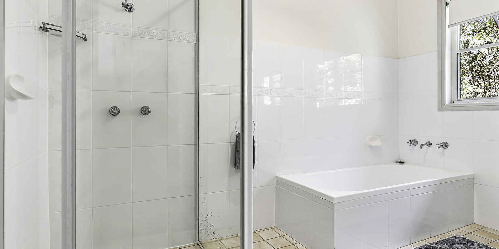 44 Oxley Drive Bowral 44 Oxley Drive Bowral