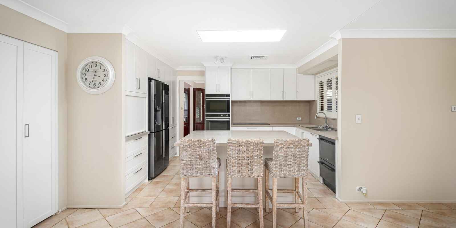 14 Kelmscott Way St Clair 14 Kelmscott Way St Clair