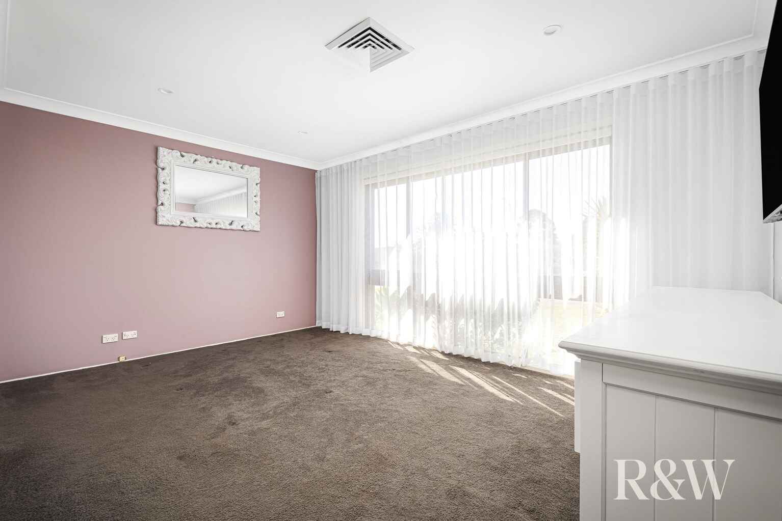 14 Kelmscott Way St Clair 14 Kelmscott Way St Clair