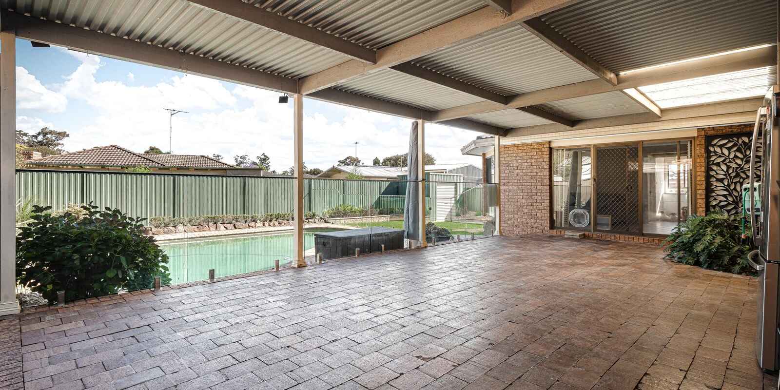 14 Kelmscott Way St Clair 14 Kelmscott Way St Clair