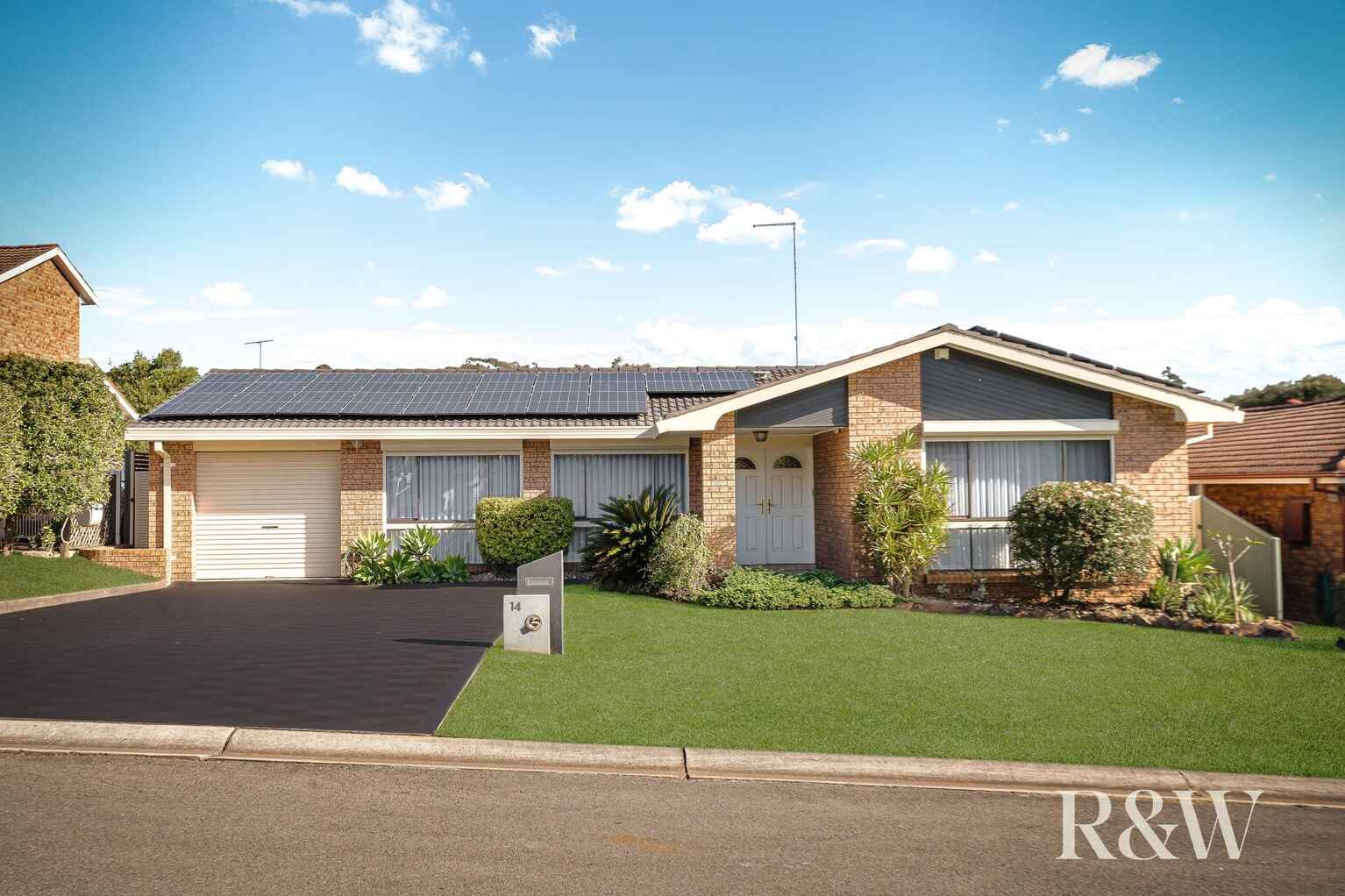 14 Kelmscott Way St Clair 14 Kelmscott Way St Clair